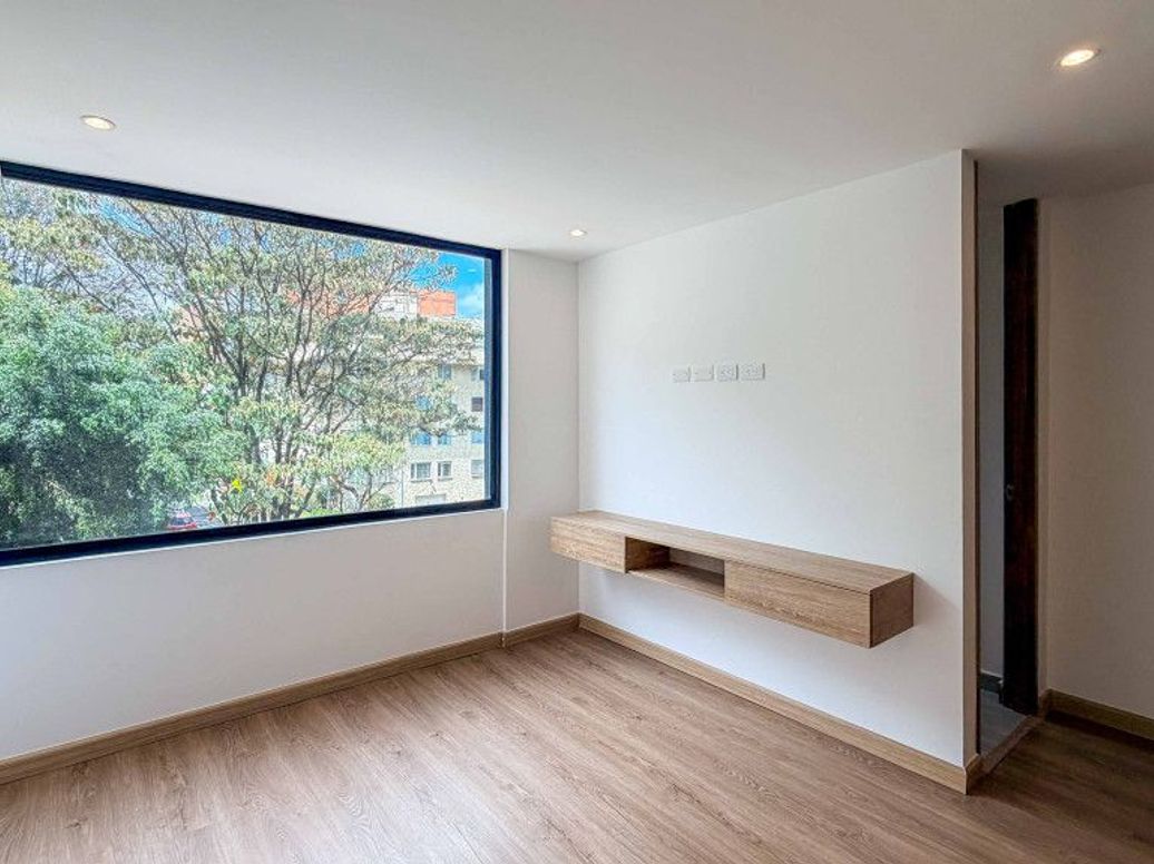 Apartamento de 3 alcobas en arriendo en Chico, Bogotá, 190 m² · foto 13 de 20