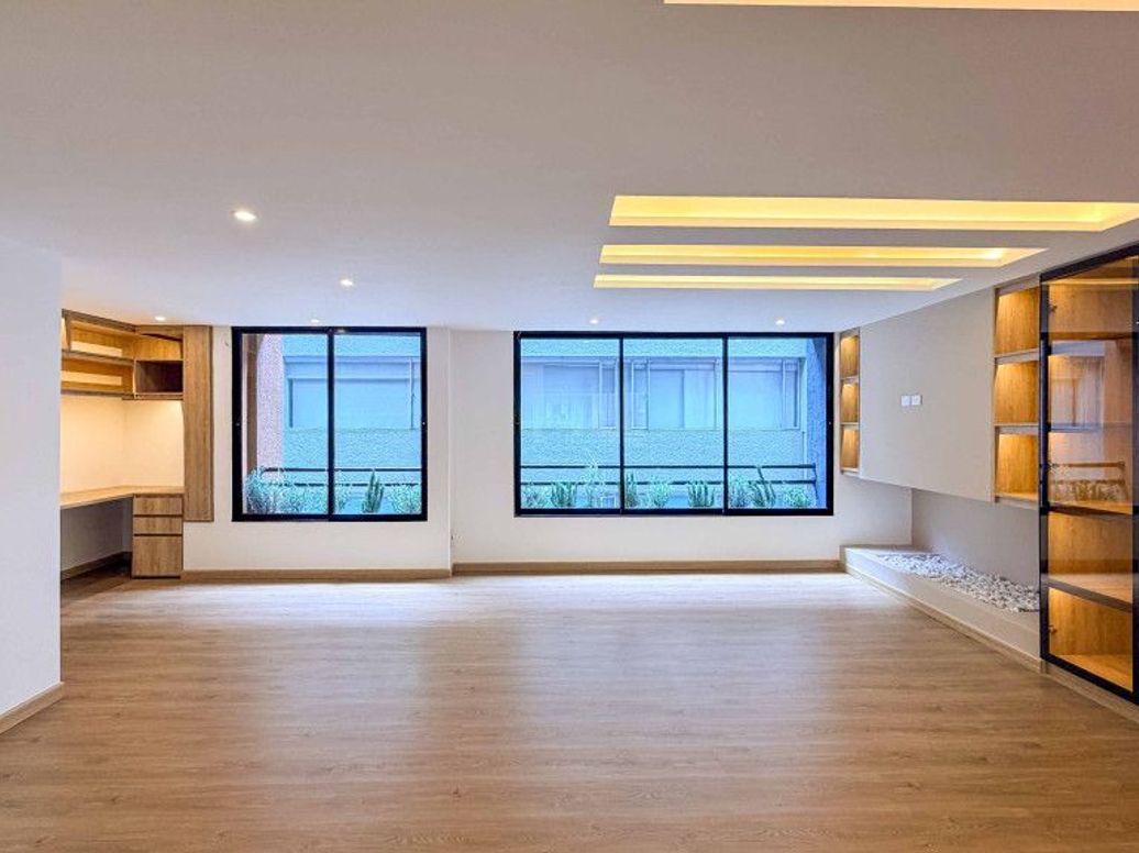 Apartamento de 3 alcobas en arriendo en Chico, Bogotá, 190 m² · foto 3 de 20