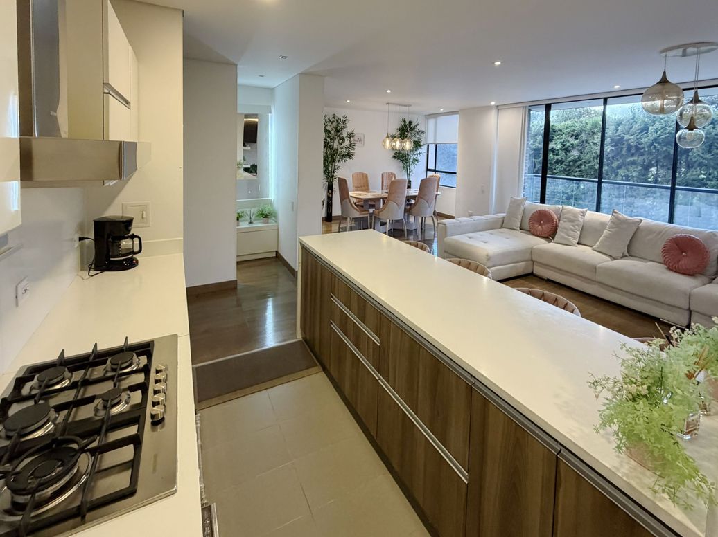 Apartamento de 3 alcobas en venta en Cantalejo, Bogotá, 169 m² · foto 5 de 20