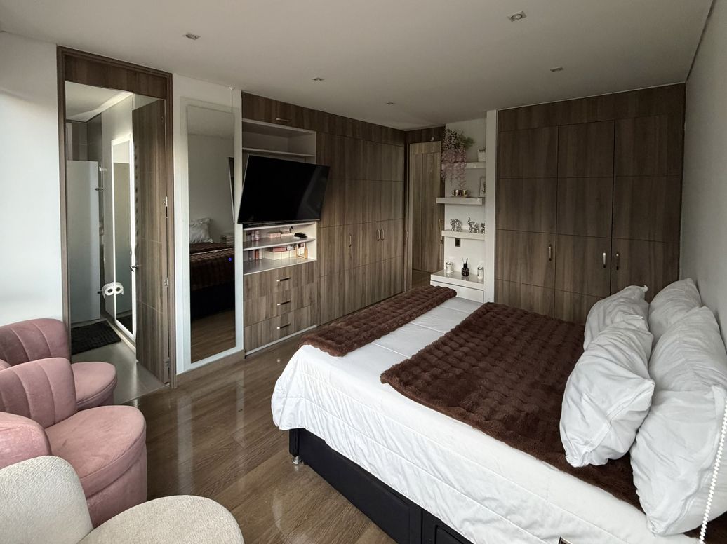 Apartamento de 3 alcobas en venta en Cantalejo, Bogotá, 169 m² · foto 13 de 20