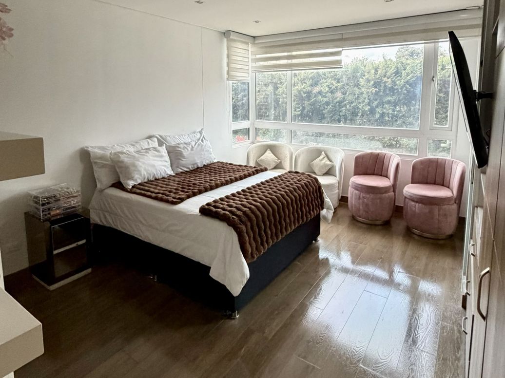 Apartamento de 3 alcobas en venta en Cantalejo, Bogotá, 169 m² · foto 11 de 20