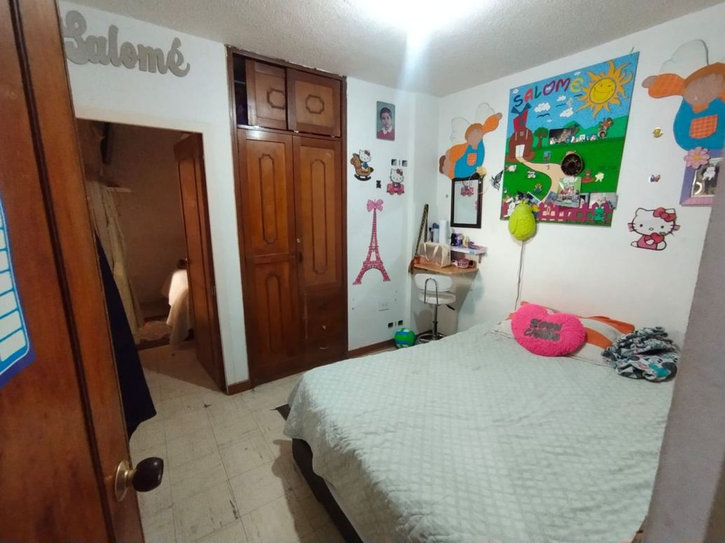 Casa de 10 alcobas en venta en Mandalay Et. Ii, Bogotá, 320 m² · foto 17 de 20