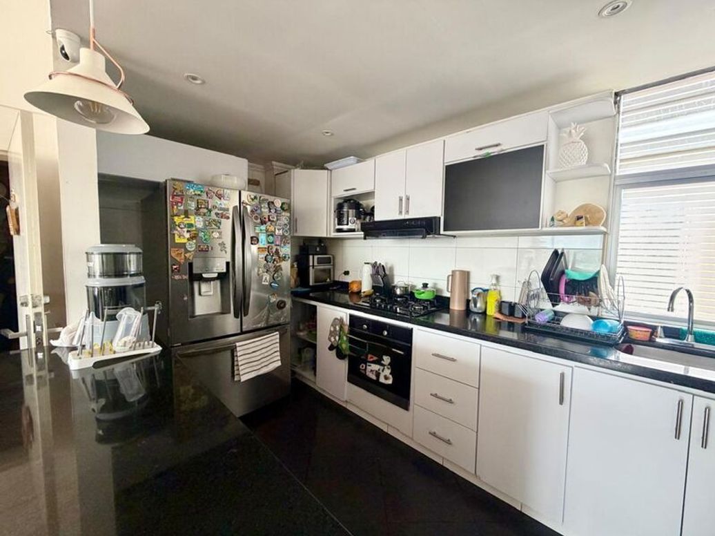 Apartamento de 4 alcobas en venta en El Rosario, Bogotá, 114 m² · foto 18 de 20