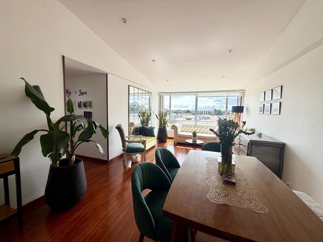 Apartamento de 4 alcobas en venta en El Rosario, Bogotá, 114 m² · foto 5 de 20