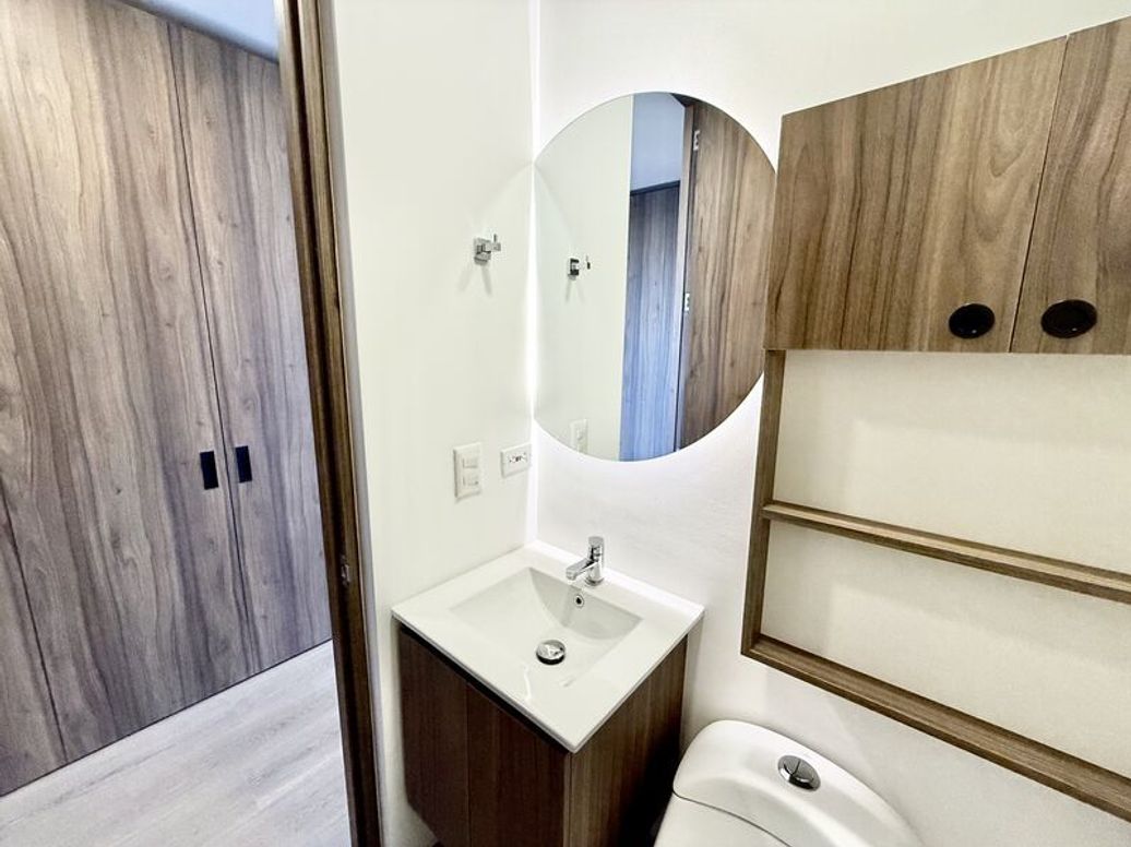Apartaestudio en venta en Nuevo Contry, Bogotá, 35 m² · foto 9 de 20