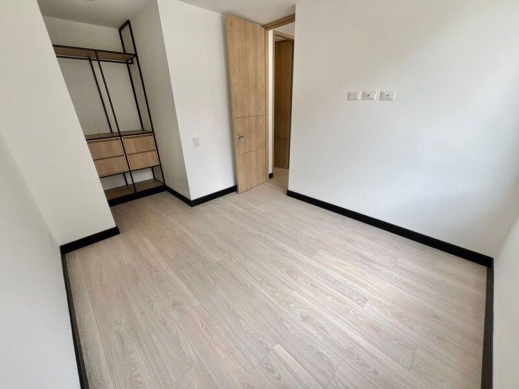 Apartamento de 1 alcoba en venta en Santa Barbara Oriental, Bogotá, 37 m² · foto 9 de 20