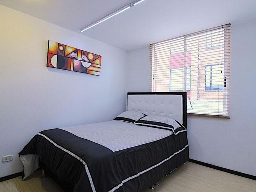 Apartamento de 2 alcobas en venta en Cedro Salazar, Bogotá, 66 m² · foto 8 de 13