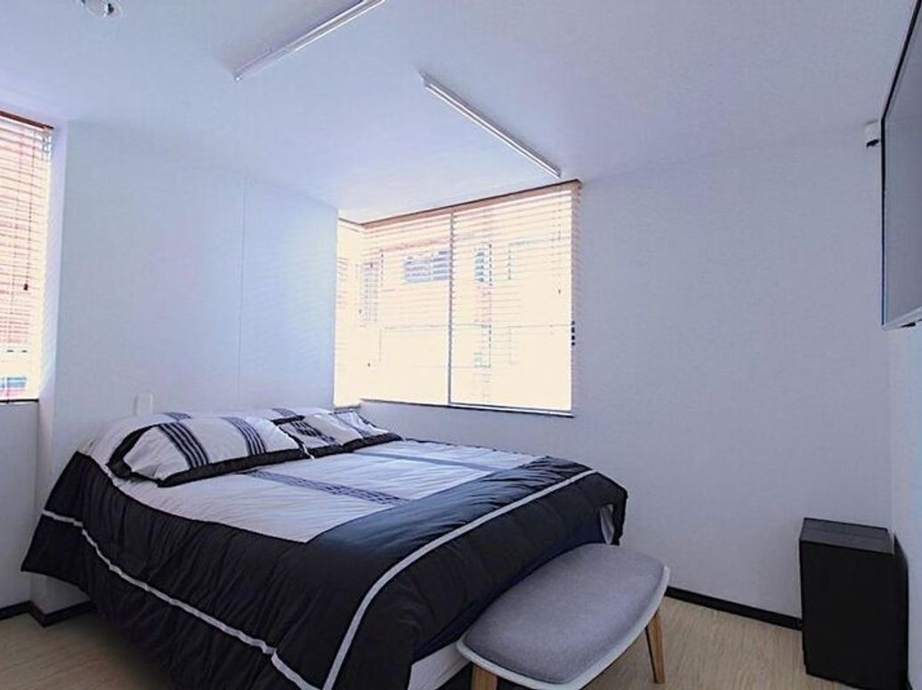 Apartamento de 2 alcobas en venta en Cedro Salazar, Bogotá, 66 m² · foto 7 de 13