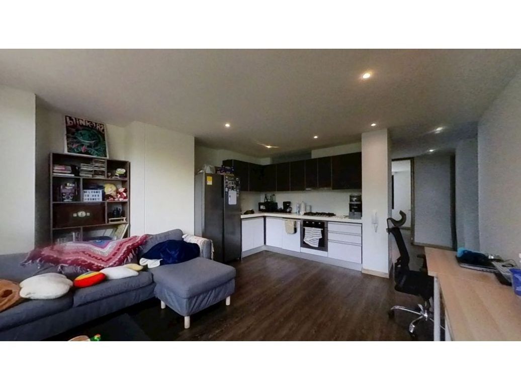 Apartamento de 2 alcobas en venta en Chapinero, Bogotá, 74 m² · foto 3 de 10