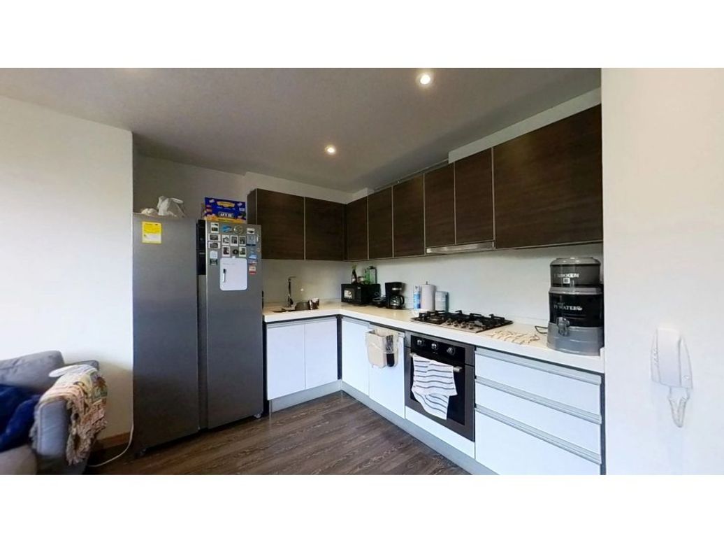 Apartamento de 2 alcobas en venta en Chapinero, Bogotá, 74 m² · foto 4 de 10