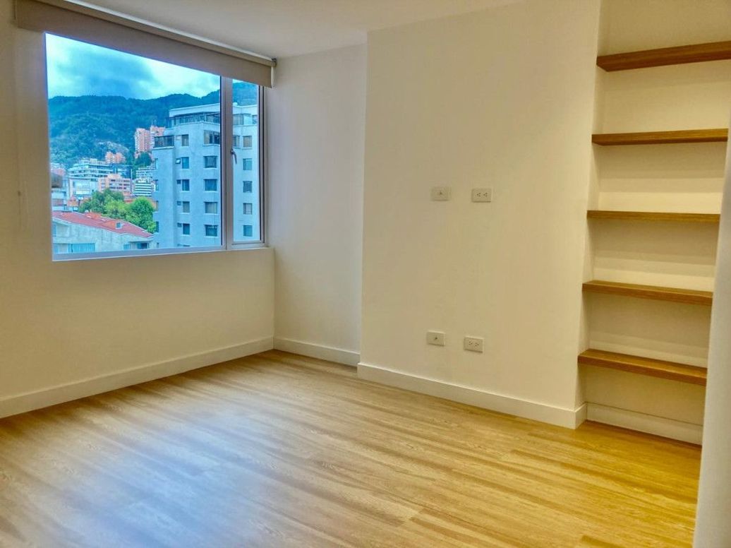 Apartamento de 3 alcobas en venta en El Nogal, Bogotá, 139 m² · foto 7 de 14