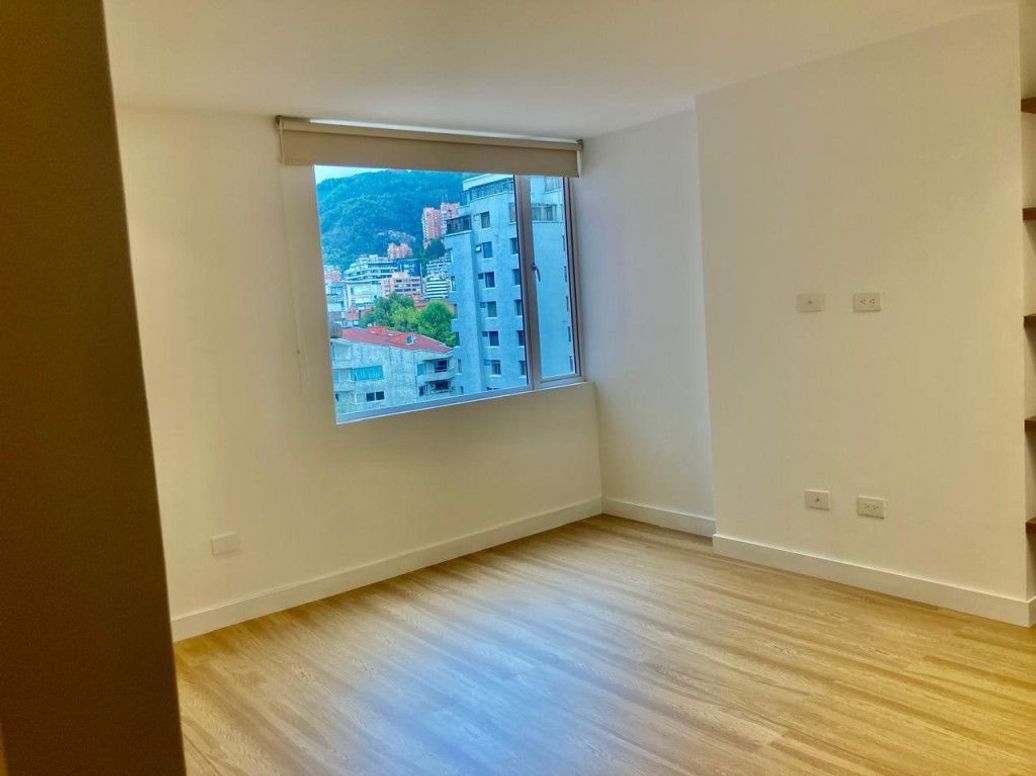 Apartamento de 3 alcobas en venta en El Nogal, Bogotá, 139 m² · foto 8 de 14