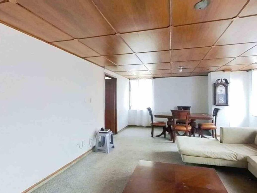 Apartamento de 3 alcobas en venta en Cedritos, Bogotá, 94 m² · foto 2 de 15