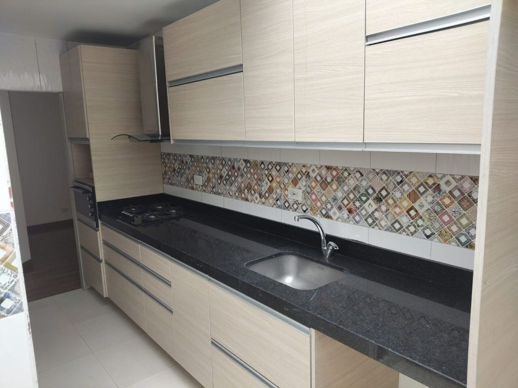 Apartamento de 2 alcobas en venta en Mónaco, Bogotá, 75 m² · foto 5 de 20