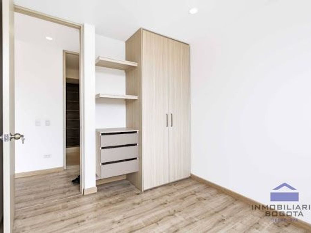 Apartamento de 3 alcobas en venta en Casablanca, Bogotá, 71 m² · foto 15 de 20