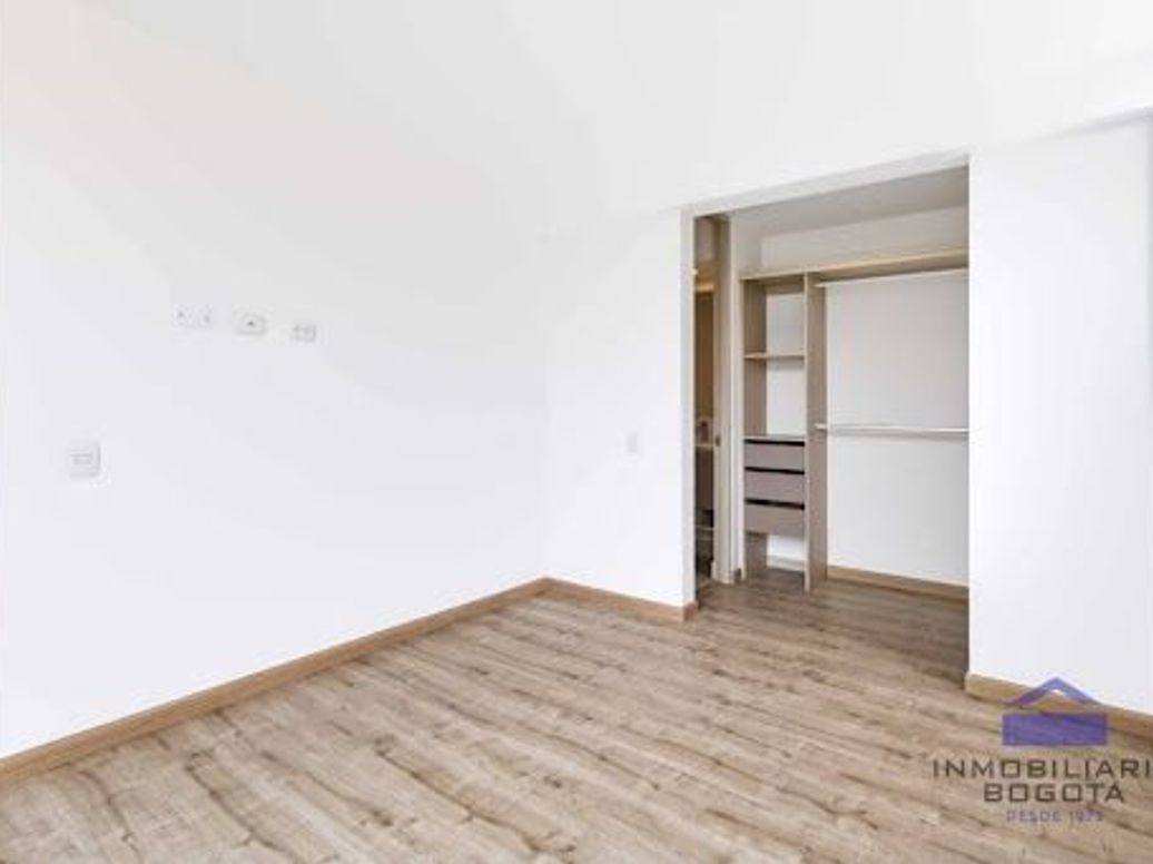 Apartamento de 3 alcobas en venta en Casablanca, Bogotá, 71 m² · foto 17 de 20