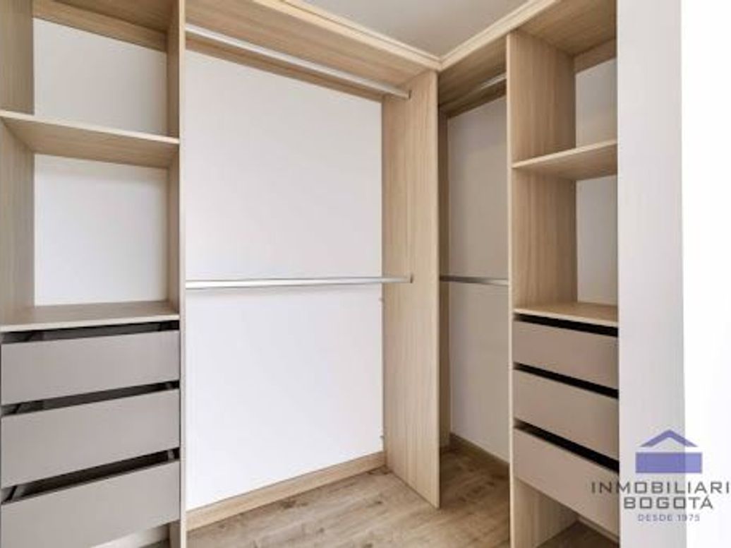 Apartamento de 3 alcobas en venta en Casablanca, Bogotá, 71 m² · foto 18 de 20