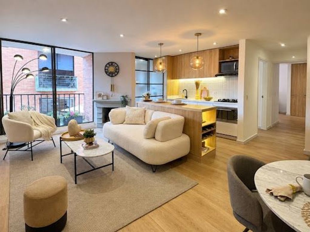 Apartamento de 2 alcobas en venta en Chico, Bogotá, 70 m² · foto 2 de 12