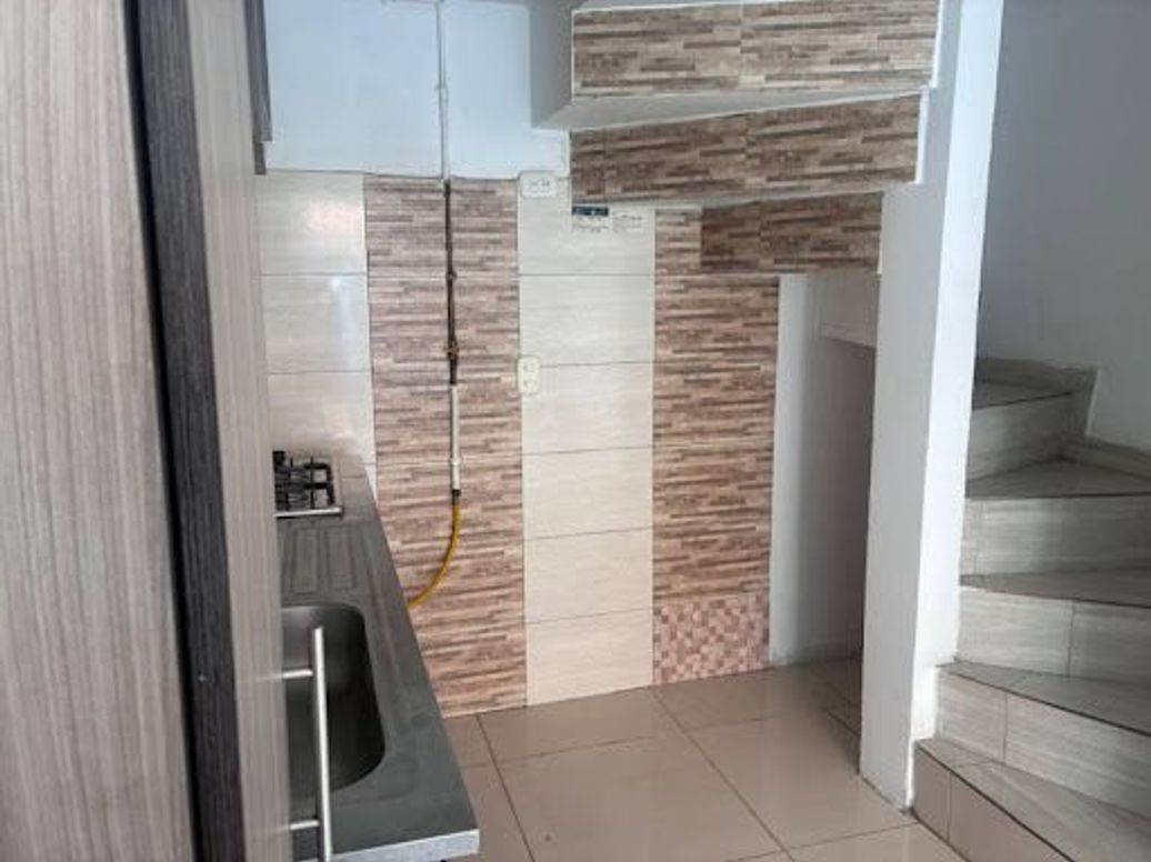 Casa de 3 alcobas en venta en Osorio Xi, Bogotá, 53 m² · foto 6 de 20