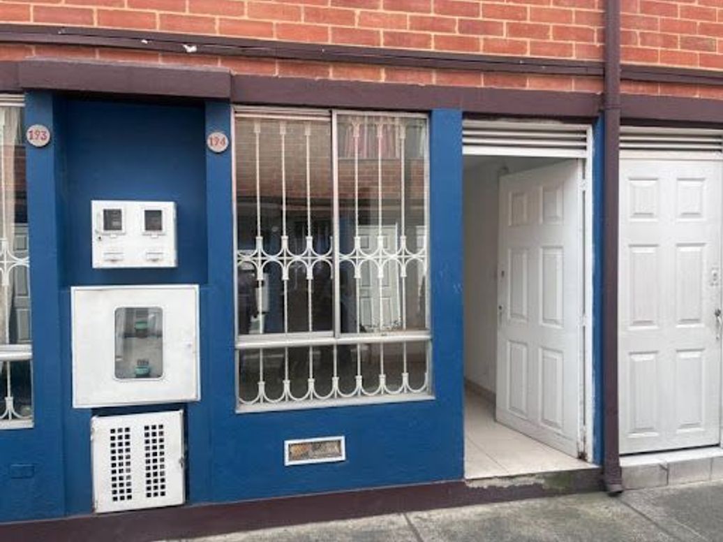 Casa de 3 alcobas en venta en Osorio Xi, Bogotá, 53 m² · foto 2 de 20