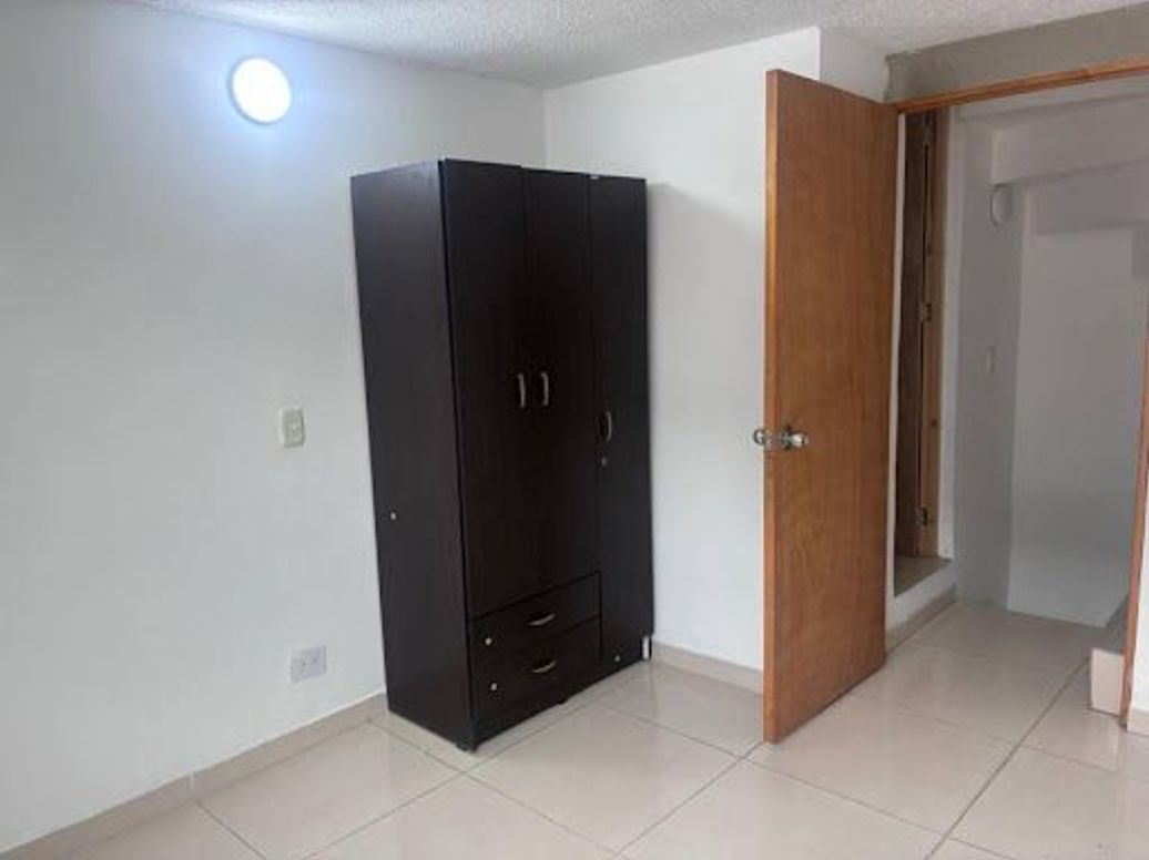 Casa de 3 alcobas en venta en Osorio Xi, Bogotá, 53 m² · foto 11 de 20