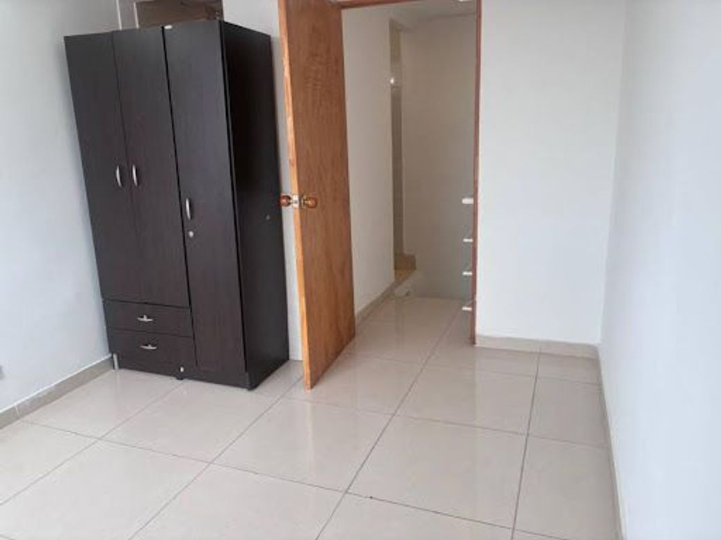 Casa de 3 alcobas en venta en Osorio Xi, Bogotá, 53 m² · foto 16 de 20
