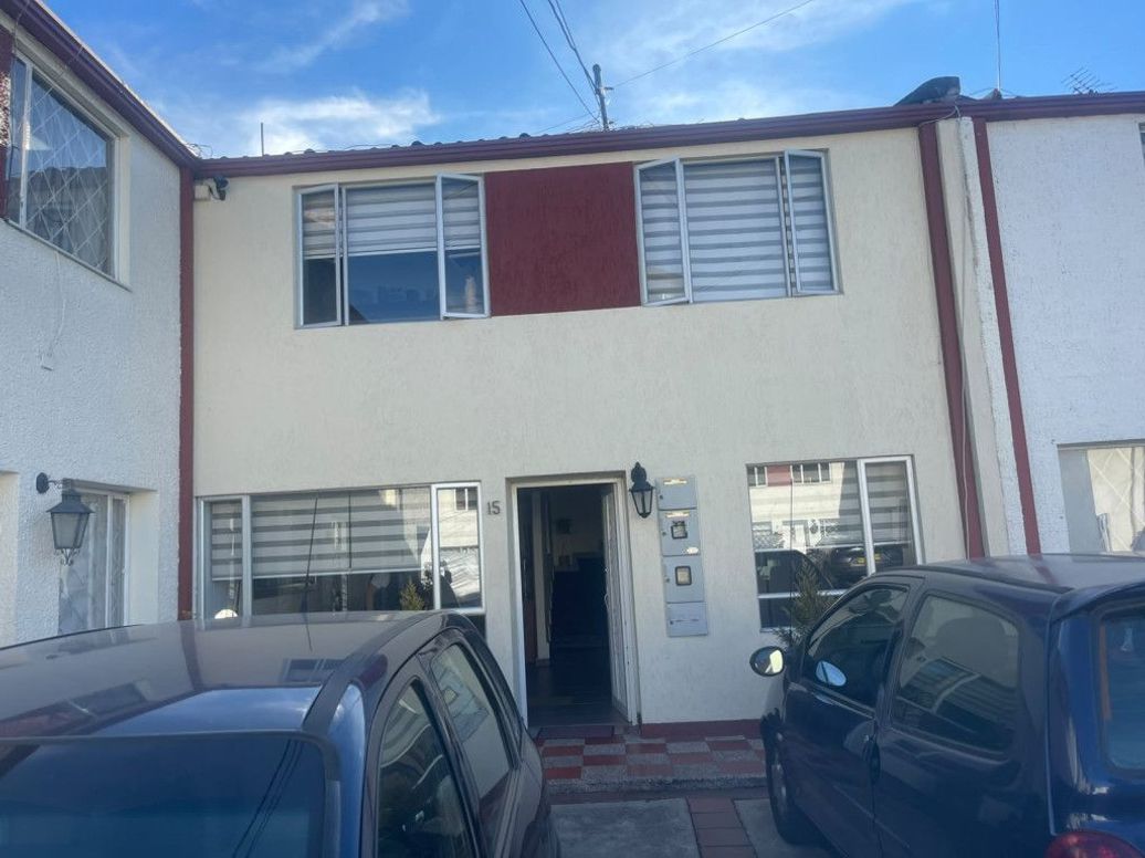 Casa de 3 alcobas en venta en Ciudad Villamayor Antigua, Bogotá, 105 m² · foto 2 de 20
