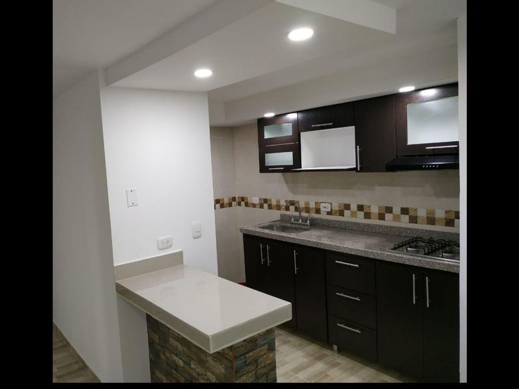 Apartamento de 2 alcobas en venta en Fontibón, Bogotá, 47 m² · foto 4 de 19