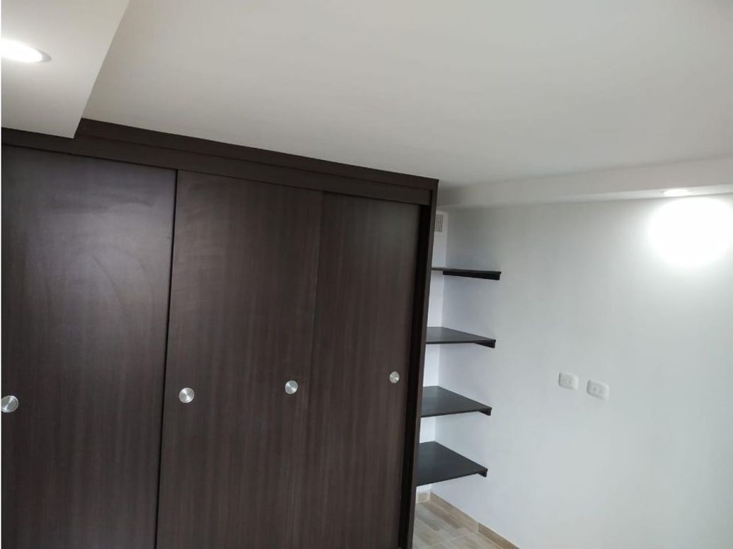 Apartamento de 2 alcobas en venta en Fontibón, Bogotá, 47 m² · foto 13 de 19