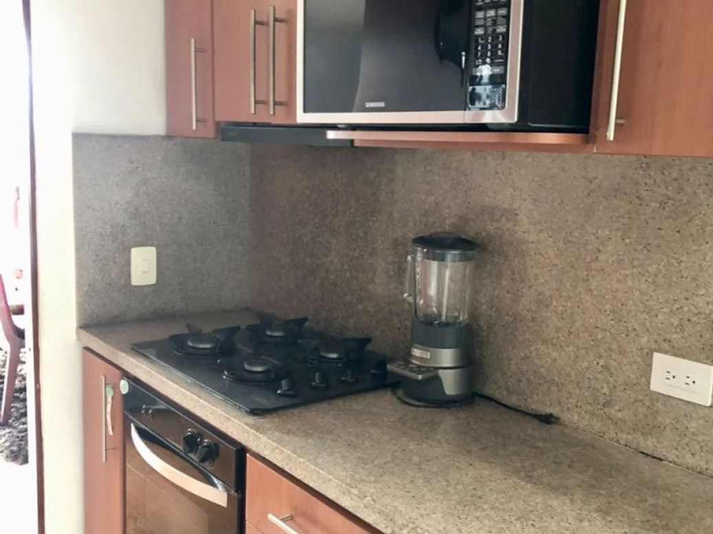 Apartamento de 3 alcobas en venta en El Plan, Bogotá, 114 m² · foto 12 de 14