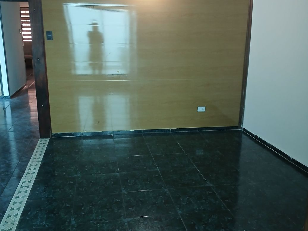 Casa de 5 alcobas en venta en Gustavo Restrepo, Bogotá, 292 m² · foto 12 de 20