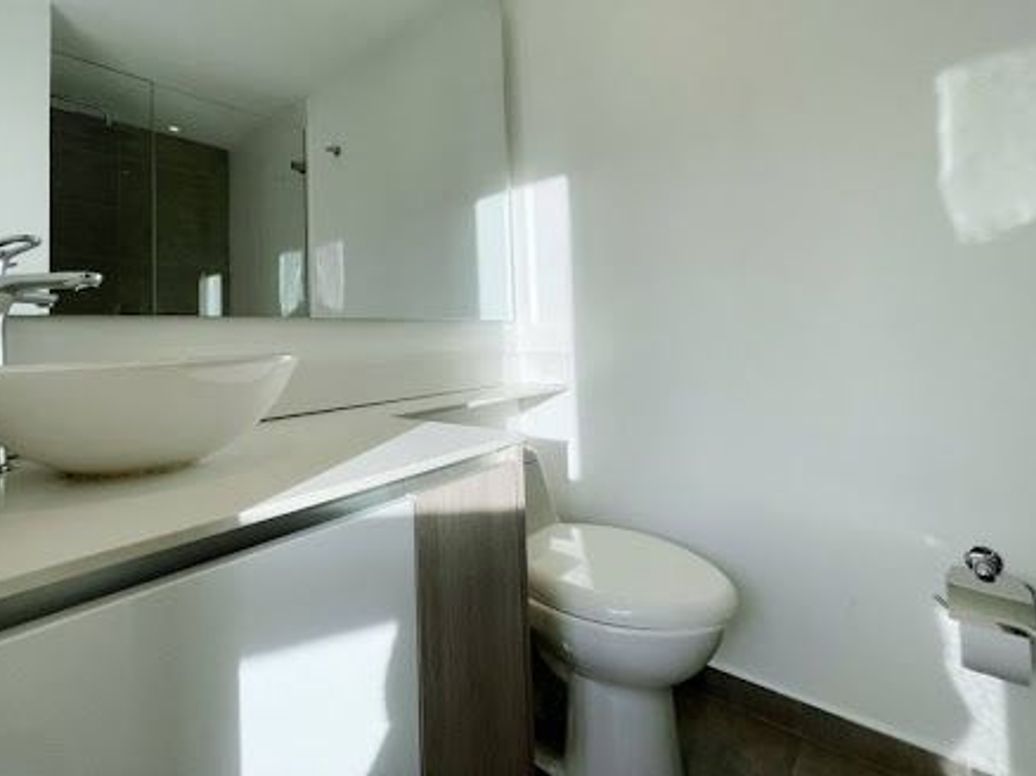 Apartaestudio en venta en Chapinero, Bogotá, 29 m² · foto 9 de 19