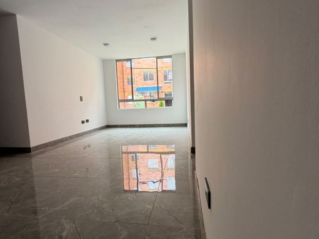 Apartamento en venta en Villas Del Progreso, Bogotá · foto 8 de 12