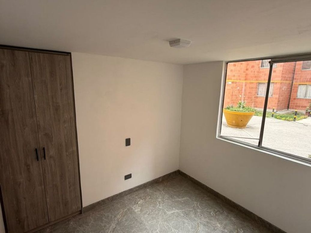 Apartamento en venta en Villas Del Progreso, Bogotá · foto 9 de 12