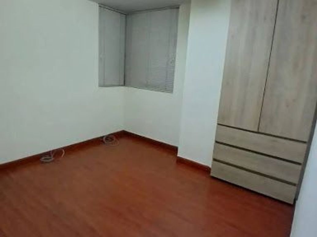 Apartamento de 2 alcobas en venta en Caobos Salazar, Bogotá, 80 m² · foto 17 de 19