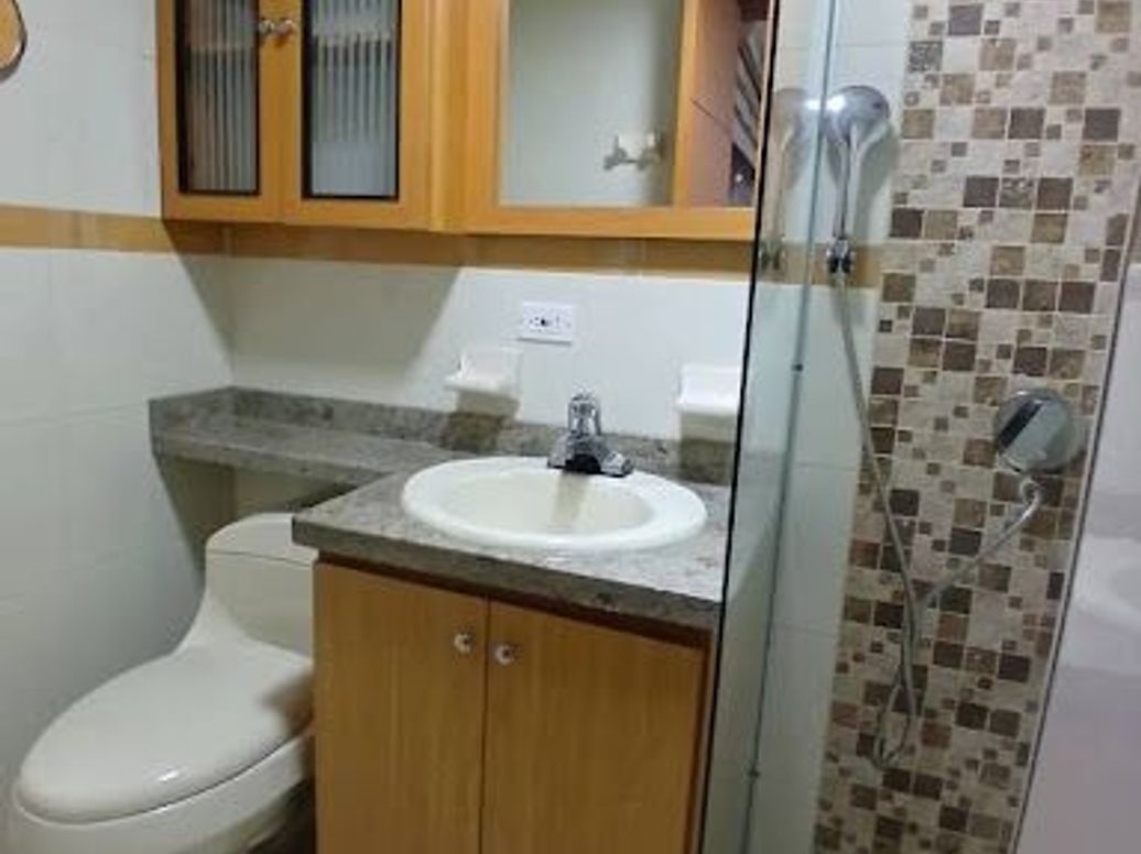Apartamento de 2 alcobas en venta en Caobos Salazar, Bogotá, 80 m² · foto 13 de 19