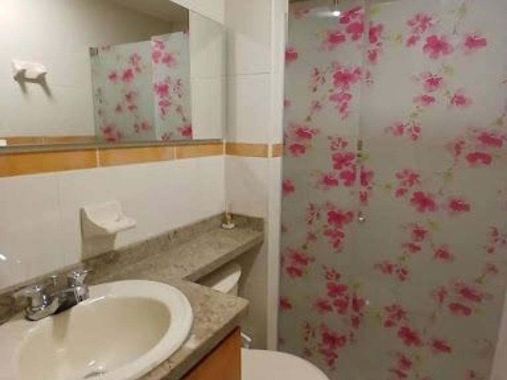 Apartamento de 2 alcobas en venta en Caobos Salazar, Bogotá, 80 m² · foto 7 de 19