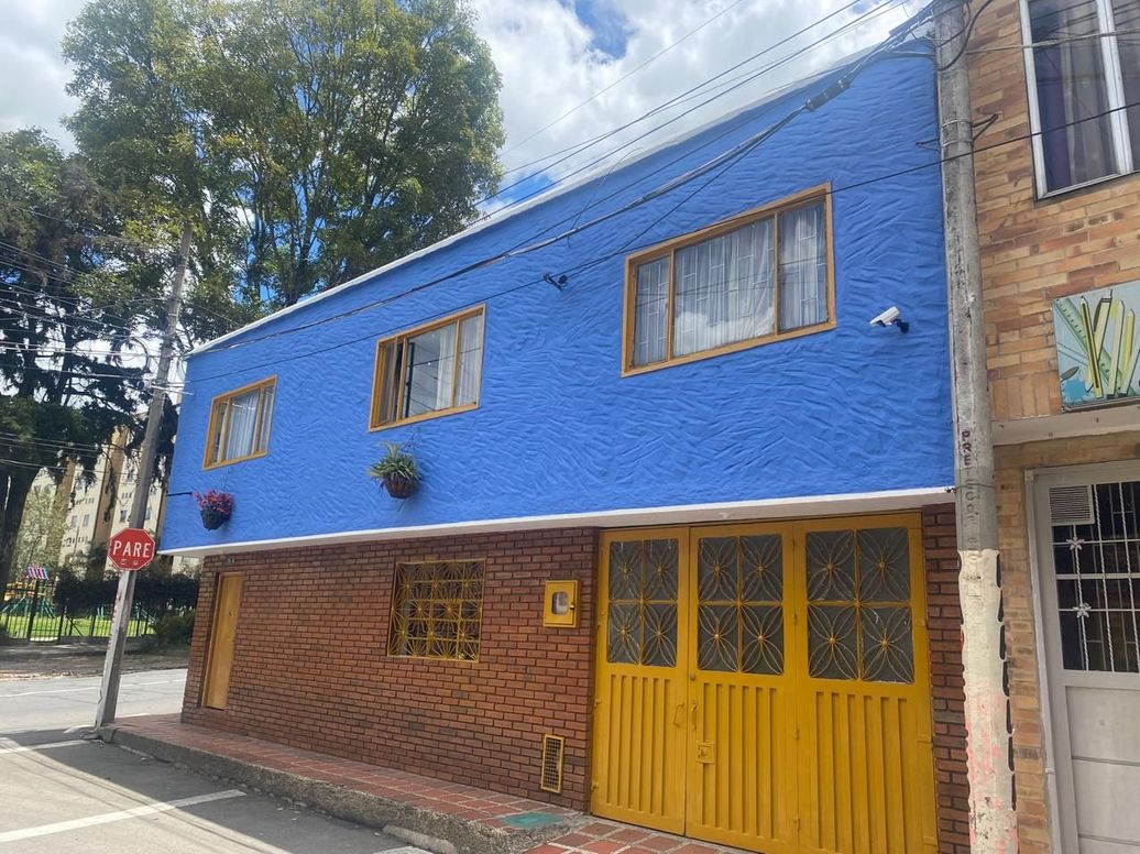 Casa de 4 alcobas en venta en Los Naranjos, Bogotá, 185 m² · foto 6 de 10