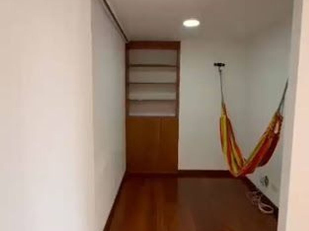 Apartamento de 4 alcobas en venta en Santa Barbara Central, Bogotá, 110 m² · foto 14 de 15