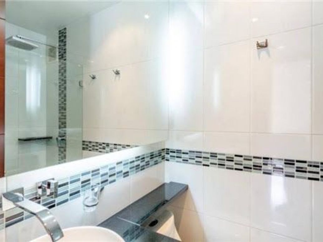 Apartamento de 4 alcobas en venta en Santa Barbara Central, Bogotá, 110 m² · foto 10 de 15