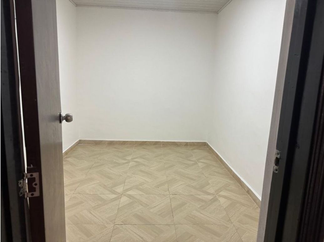 Apartamento de 3 alcobas en venta en Restrepo, Bogotá, 83 m² · foto 5 de 10