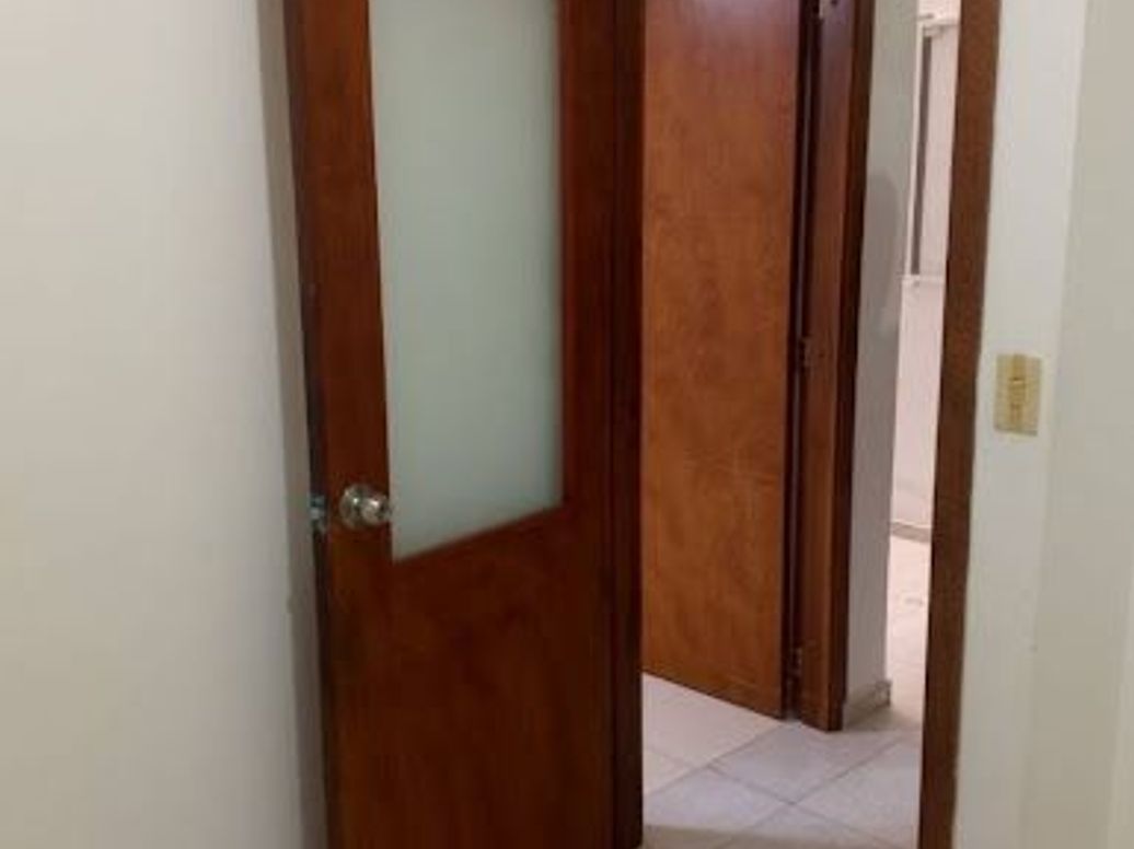 Casa de 8 alcobas en venta en Santa Rita, Bogotá, 240 m² · foto 12 de 20