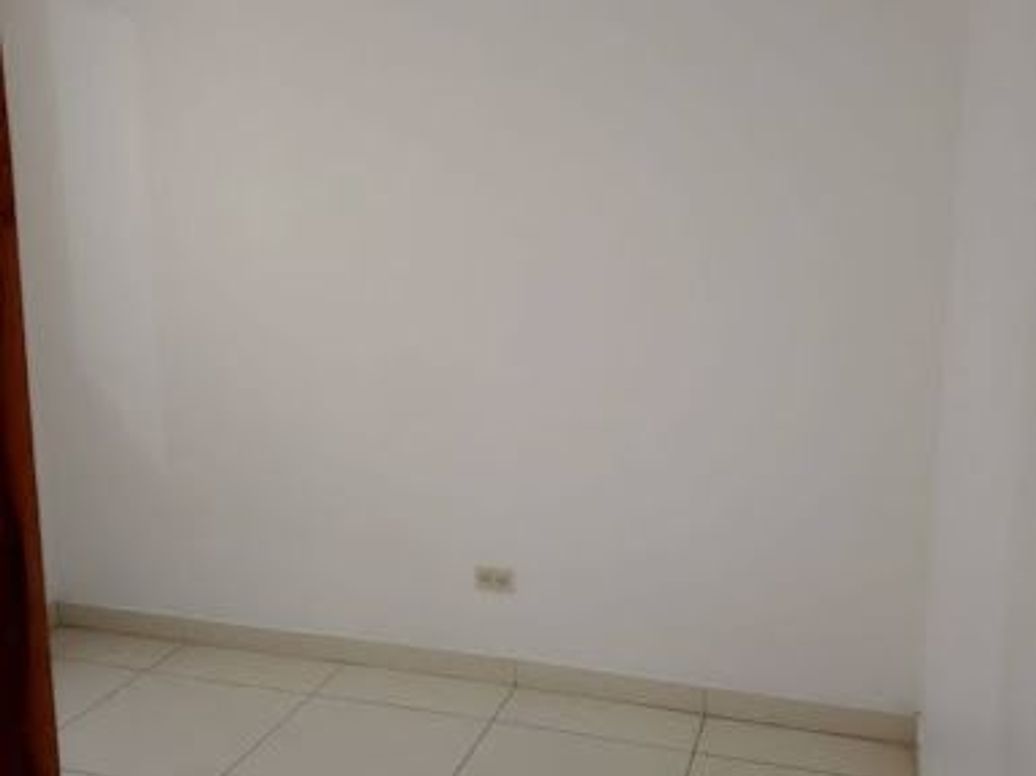 Casa de 8 alcobas en venta en Santa Rita, Bogotá, 240 m² · foto 15 de 20
