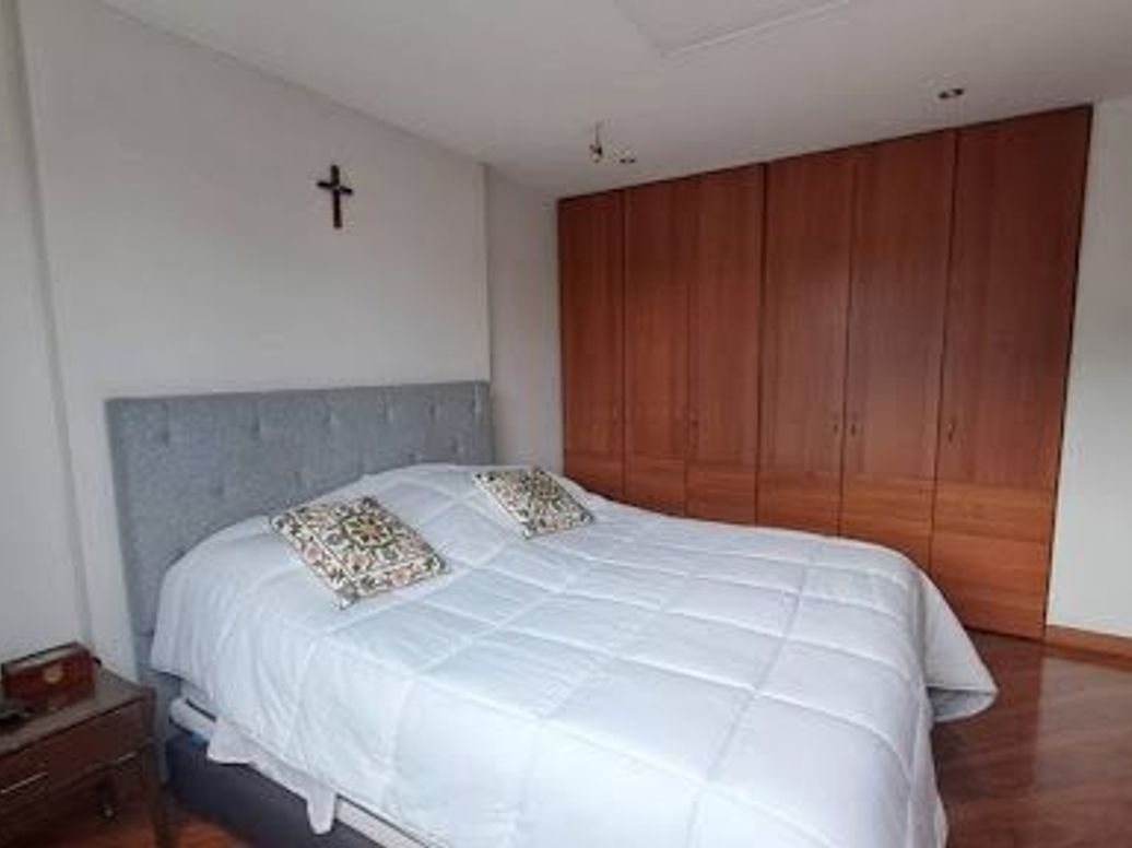 Apartamento de 3 alcobas en venta en El Contador, Bogotá, 95 m² · foto 9 de 15