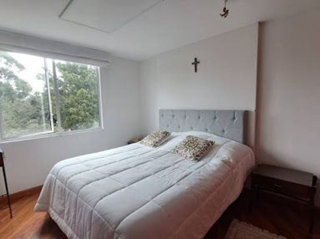 Apartamento de 3 alcobas en venta en El Contador, Bogotá, 95 m² · foto 10 de 15