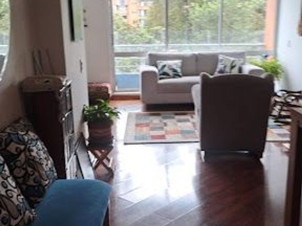 Apartamento de 3 alcobas en venta en El Contador, Bogotá, 95 m² · foto 2 de 15