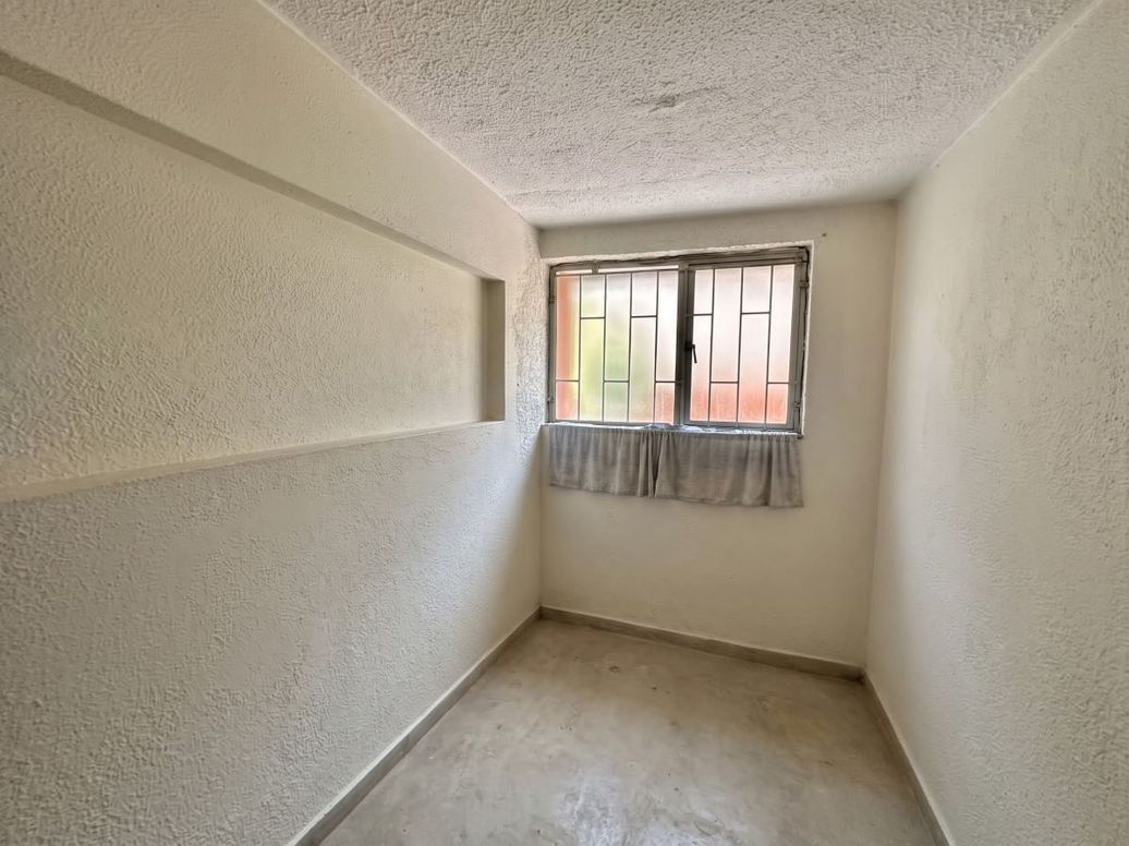 Apartamento de 3 alcobas en venta en Popular Modelo, Bogotá, 107 m² · foto 13 de 20