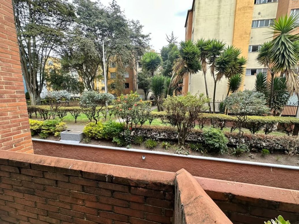 Apartamento de 3 alcobas en venta en Popular Modelo, Bogotá, 107 m² · foto 19 de 20
