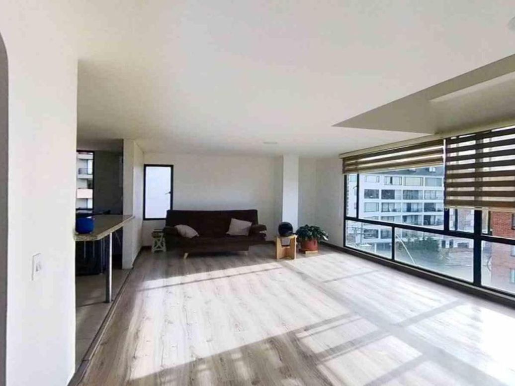 Apartamento de 3 alcobas en venta en Caobos Salazar, Bogotá, 126 m² · foto 2 de 20