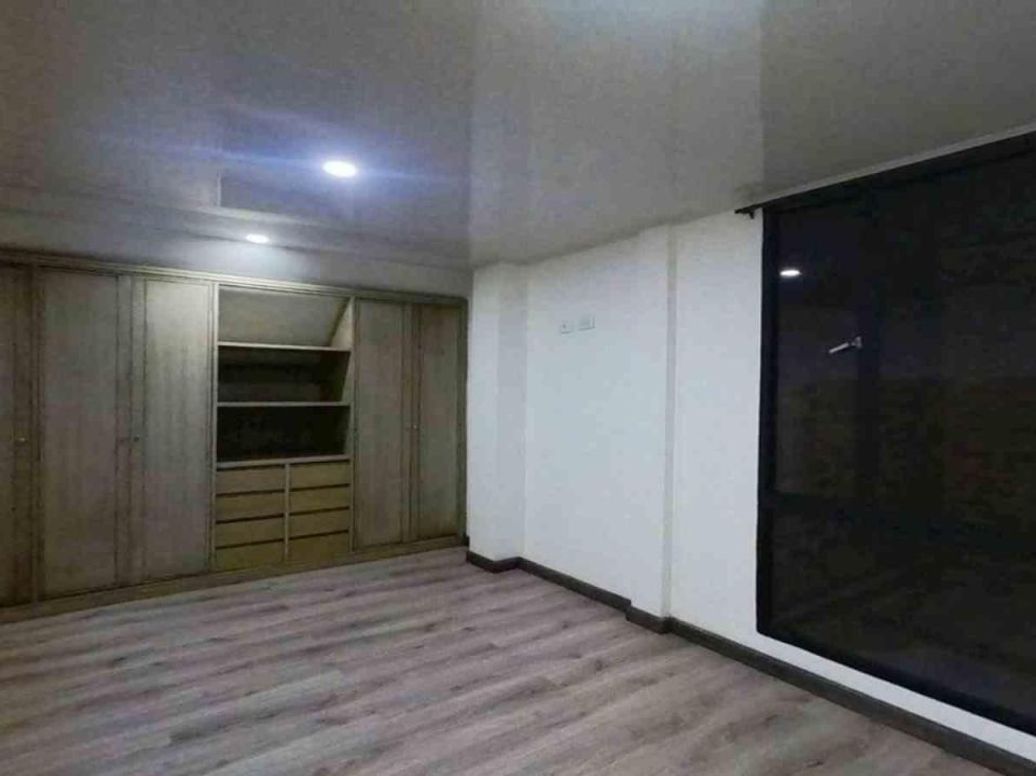 Apartamento de 3 alcobas en venta en Caobos Salazar, Bogotá, 126 m² · foto 4 de 20